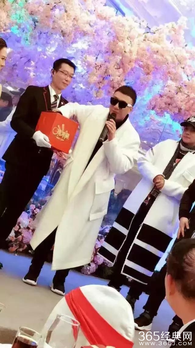 极限挑战综艺第三季8期 3859450339.jpg