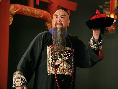 电视剧中于成龙两江总督和赫里的江宁大将军谁