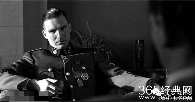 影视制服控:军装最帅的十大男星和他们的经典