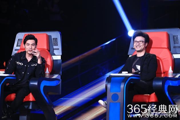 汪峰遭周杰伦调侃爱穿紧身裤