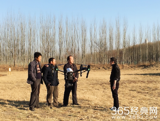 贾樟柯短片《营生》入围多伦多国际电影节