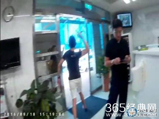 赖姓男子大闹派出所