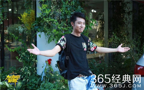 张丹峰办婚礼获儿子力挺 柔情攻势俘获洪欣