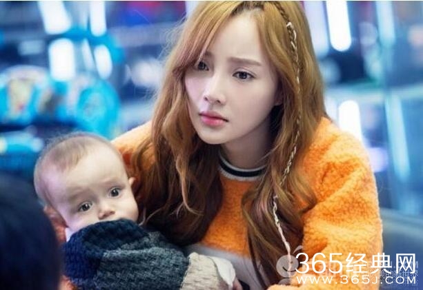 李小璐承认二胎女儿 李小璐明确回应二胎问题甜馨或添妹妹