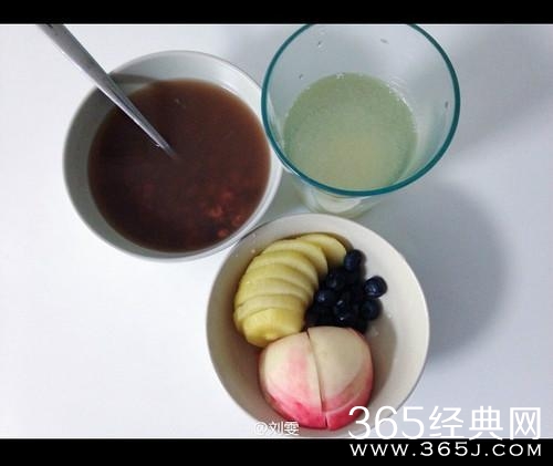 刘雯食谱曝光  网友：超模不是一般人能当的