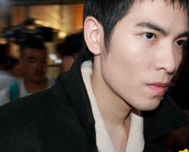 萧敬腾深夜挂急诊是怎么回事？突然全身发冷无力