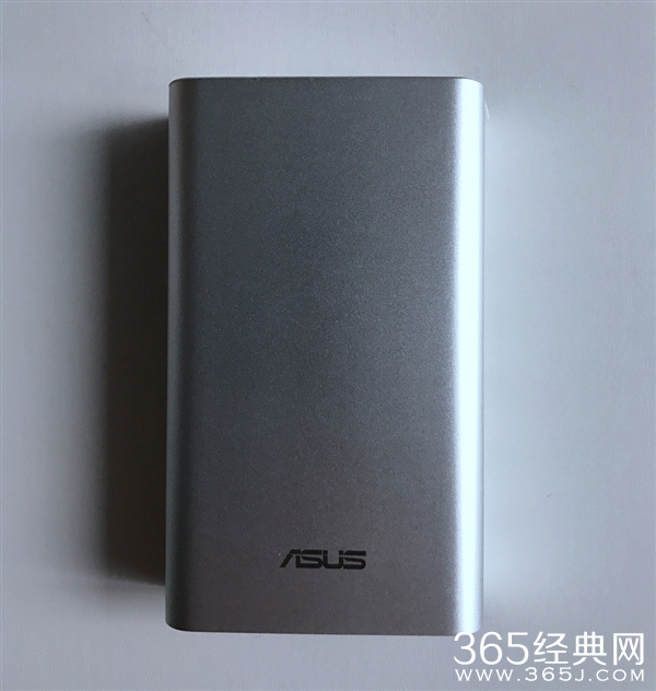 暴雪25周年老员工奖品有什么 暴雪25周年员工奖励开箱