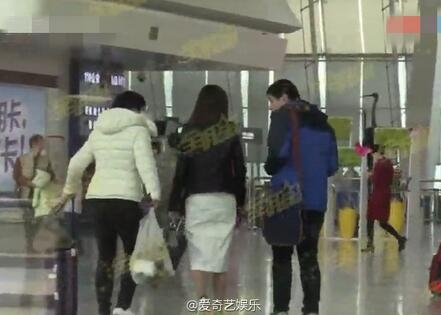 陈乔恩王凯父母见面视频图片 两人恋情真相