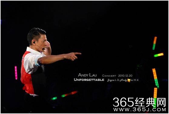 王菲为何被众人合力从神坛推倒在地？还惨遭众明星集体打脸