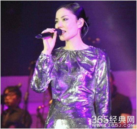 王菲为何被众人合力从神坛推倒在地？还惨遭众明星集体打脸