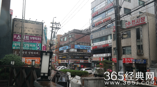 韩国“整容街”