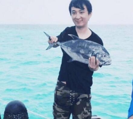 王思聪豆得儿为什么分手 王思聪新欢张小蒙微博照片