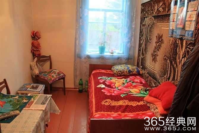 俄罗斯农村穷的让中国人震惊：年轻人唯一出路是当兵