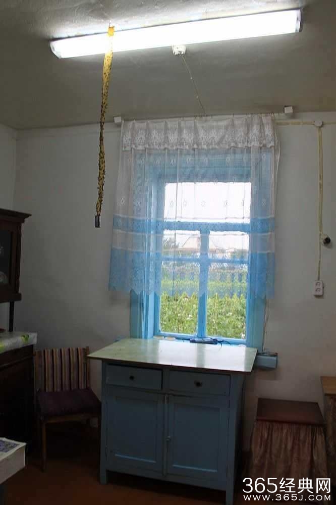 俄罗斯农村穷的让中国人震惊：年轻人唯一出路是当兵