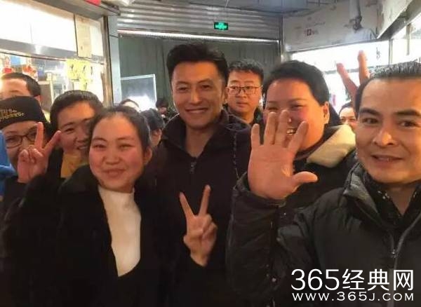 谢霆锋等明星经常出现的神奇菜场 明星都在这买菜