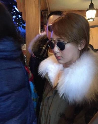 杨紫秦俊杰迪士尼甜蜜约会 杨紫秦俊杰恋爱是真的吗