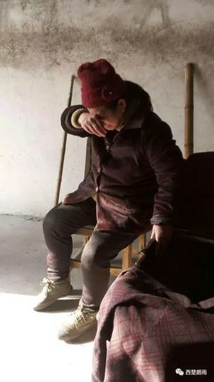 16岁女孩被父亲逼迫嫁36岁男人 喝药自杀