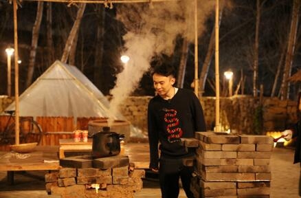 董子健家庭背景女友孙怡资料照片 向往的生活被赞走红