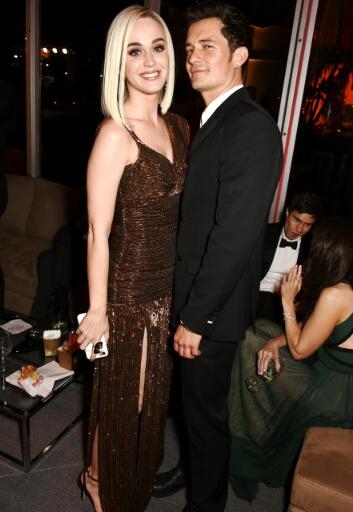 精灵王子和水果姐为什么分手 相恋一年突然分手