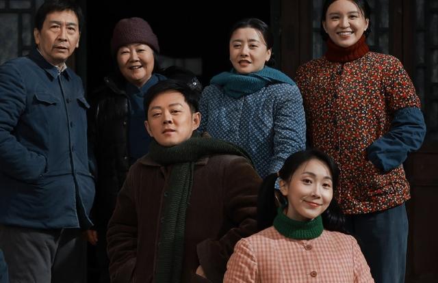 今晚开播！又一京味儿大剧来袭，萨日娜加盟，有剧可追了