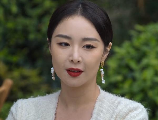 《狂飙》九大女神，李一桐还是那么美，这八个女配角同样让人心动