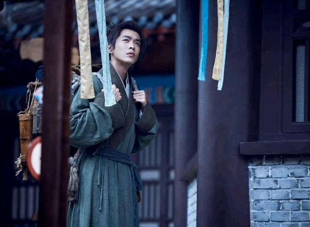 张若昀新剧与《三体》各看两集，一个已弃剧，另一个追上了瘾