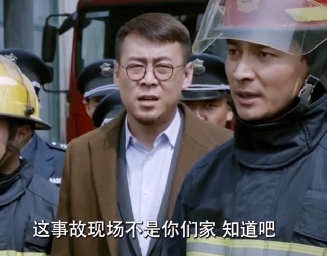 《风雨送春归》首播即爆，虽然是一部积压剧，可观赏性依旧很强