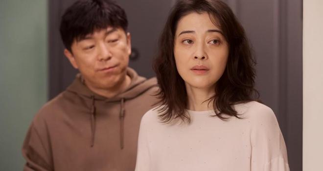 总局电视收视榜，《风吹半夏》垫底，《狂飙》仅排第二，第一太狠