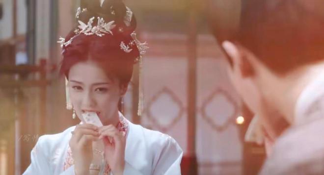 白鹿、张凌赫新剧《宁安如梦》上线在即，果然还是真CP最好嗑