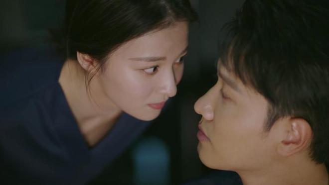 《听说你喜欢我》：女主撞脸刘亦菲，男主专演“渣男”，为何越看越上头？