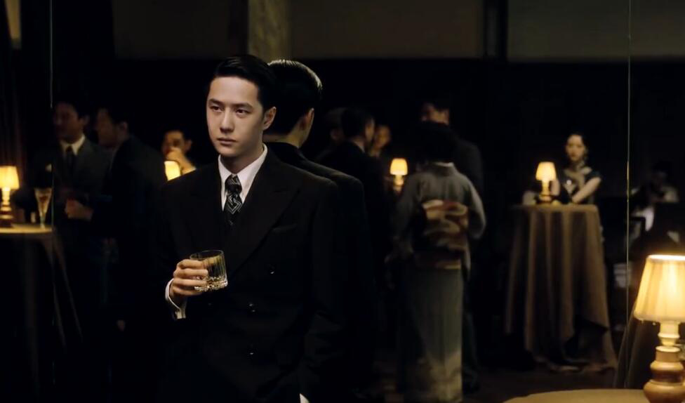 《无名》发布新正片片段 王一博张婧仪情愫暗涌