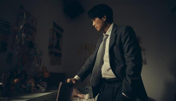 周票房：“地球2”破39亿 《毒舌律师》单日登顶