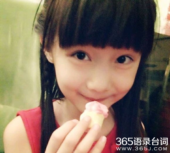 万万没想到2第8集小女孩是谁,卖火柴的小女孩是谁,纪姿含生活照 万万没想到2第8集小女孩是谁,卖火柴的小女孩是谁,纪姿含生活照