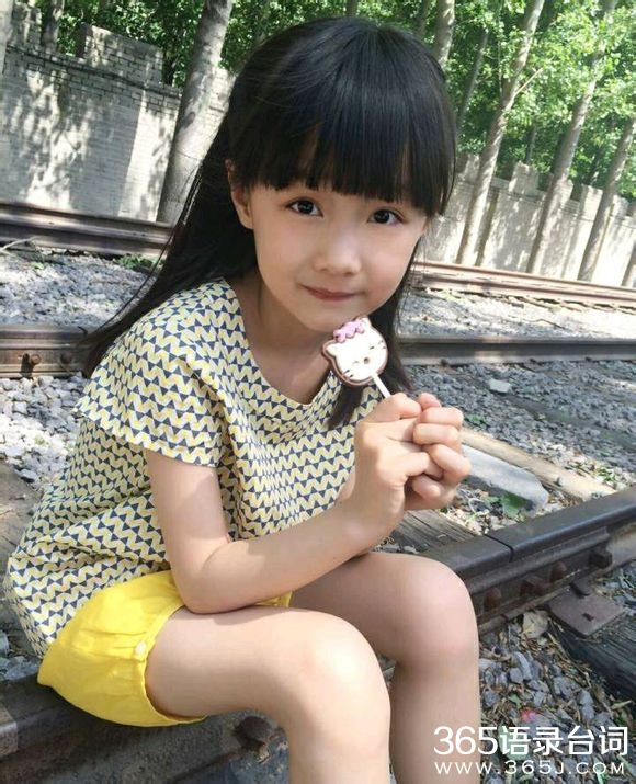 纪姿含生活照 纪姿含生活照