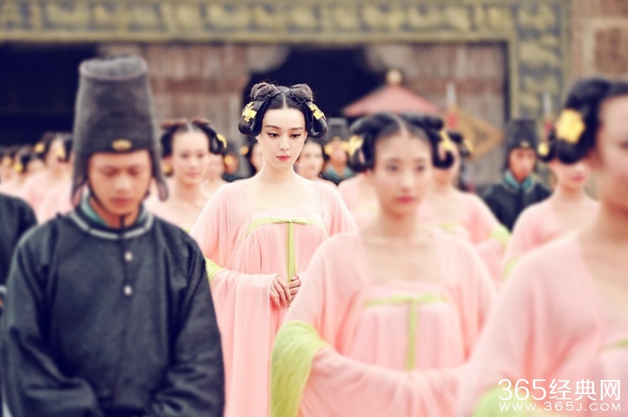 《武则天》曝剧照 范冰冰出演14岁“少女武则天”稚气未脱