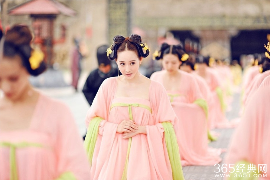 《武则天》曝剧照 范冰冰出演14岁“少女武则天”稚气未脱