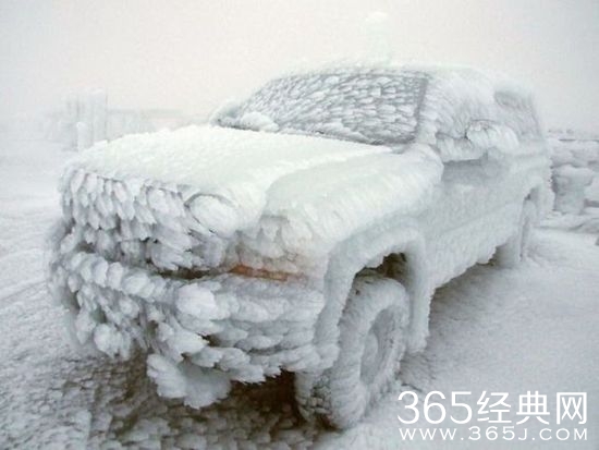 每日休闲时刻 风吹脸庞见冰霜