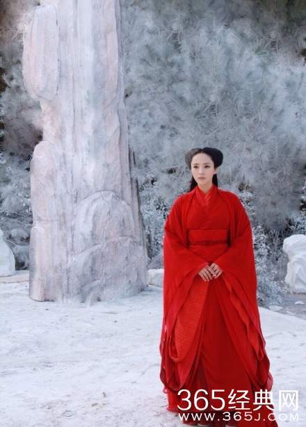 新版神雕侠侣白发祖师婆婆剧照，网友直呼美翻了！