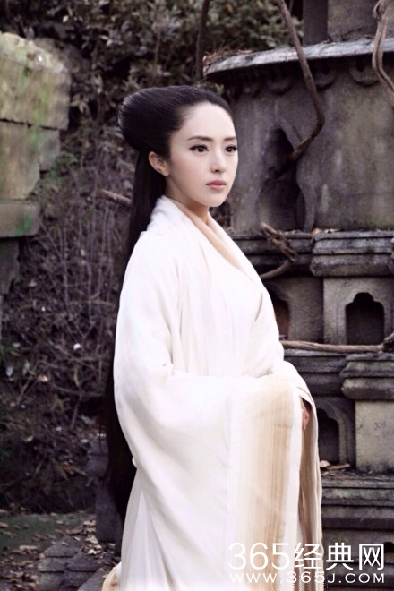 新版神雕侠侣白发祖师婆婆剧照，网友直呼美翻了！