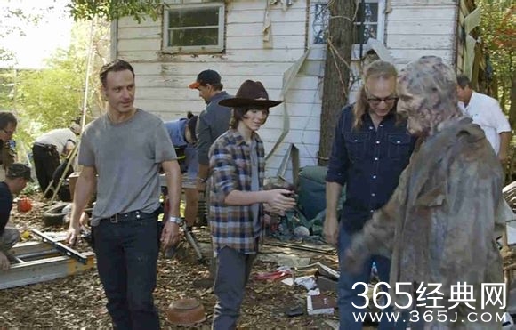 美剧行尸走肉第五季下半季剧情内容爆料