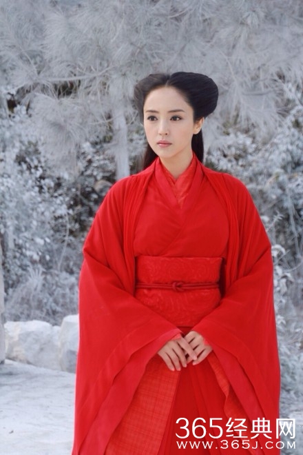 新版神雕侠侣白发祖师婆婆剧照，网友直呼美翻了！