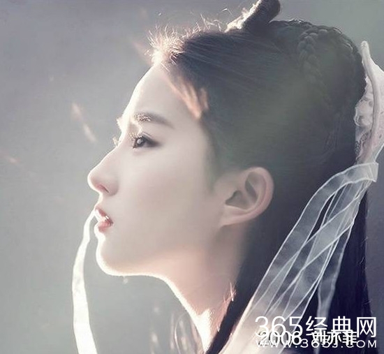 新版神雕侠侣我脑海中的小龙女是这样的，却不料是这样的！