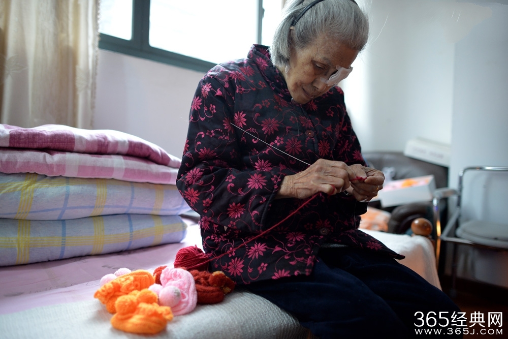 尘封77年的爱情图片