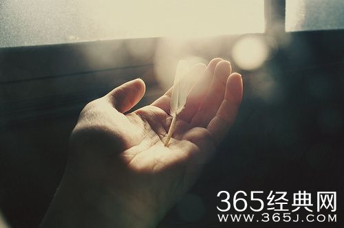 学会和过去的自己握手言和图片