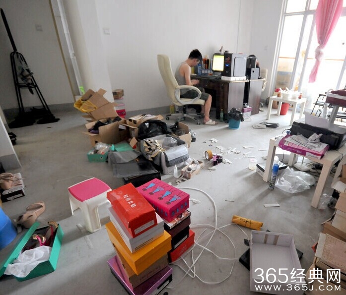 淘宝店主工作图片