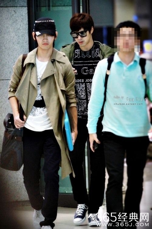 没有丑男人，只有不化妆的男人。男神素颜大曝光