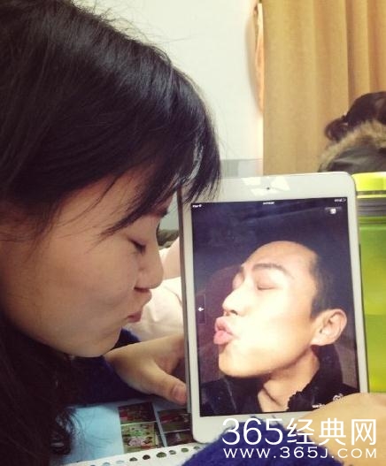 邓超被赶出家门遭丈母娘调侃