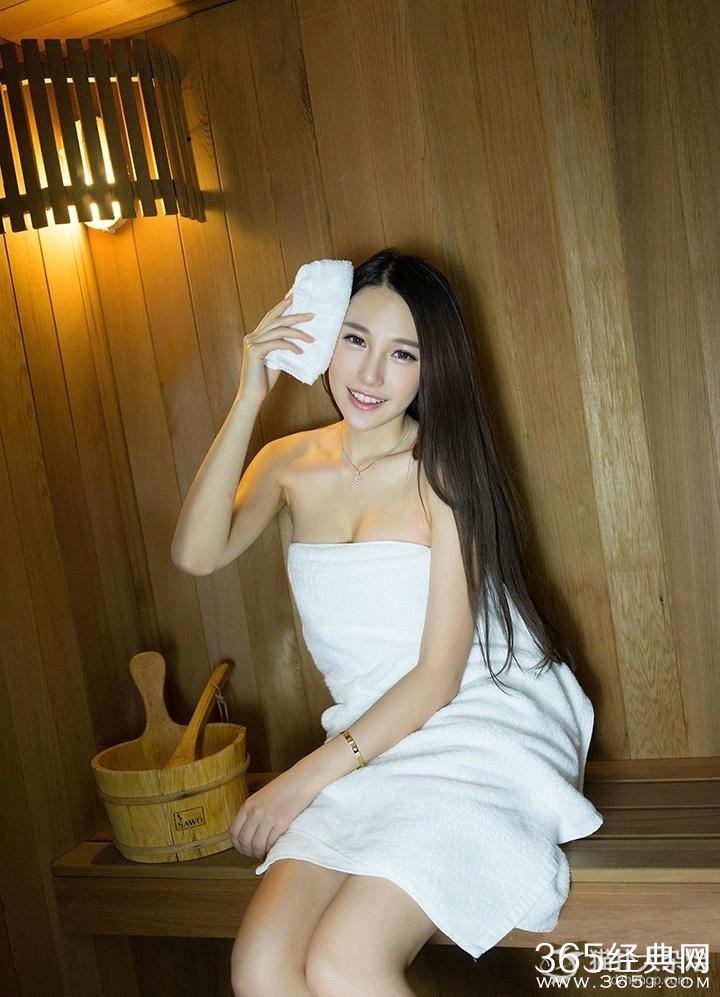 广体性感校花刘奕 自爆欲闪婚