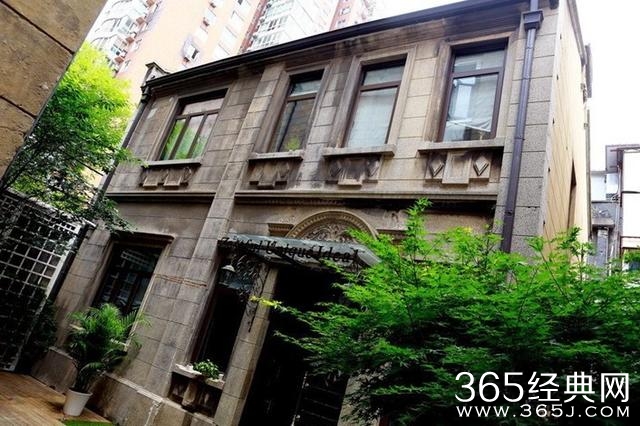 盘点各位明星的奢华工作室