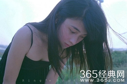 经典失恋说说：忘记也是一种幸福